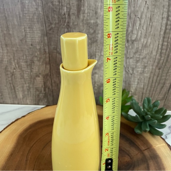 Diane Von Furstenberg Olive Oil Vinegar Cruet Set and Sugar Bowl Tamarind Yellow - Picture 8 of 13